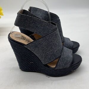 Vince Camuto Blue wedge mcw2639c
